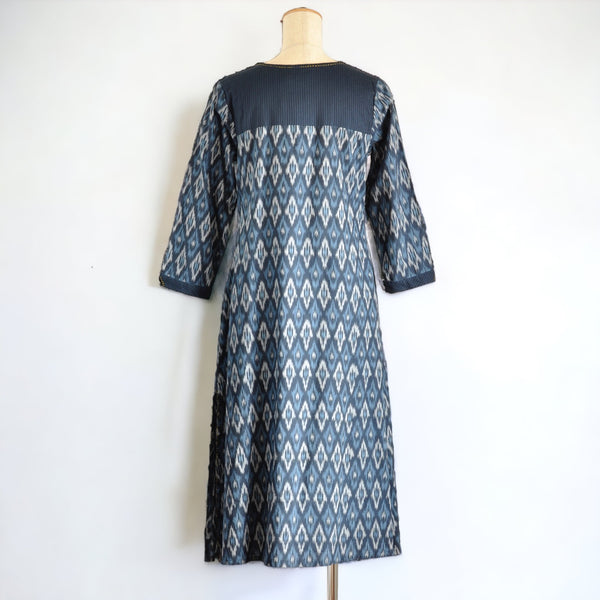 Fabindia　7分袖のクルタドレス　IKAT KURTA DRESS